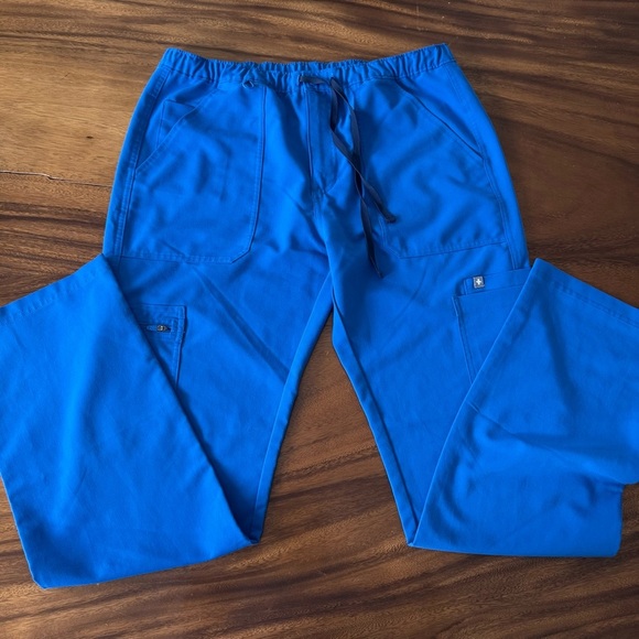 FIGS Men’s Cairo Cargo Royal Blue Wide Leg Pants Size L - Picture 2 of 5